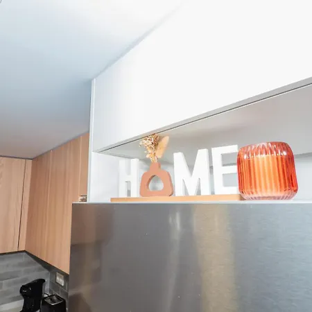 Gran Via 47 By Ybh *